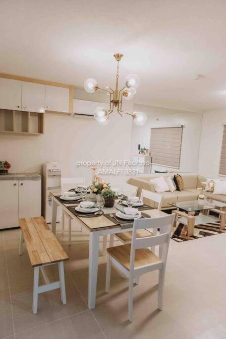 Work-Friendly Mountain-View Condo Near Sm Seaside Cebu Exterior foto